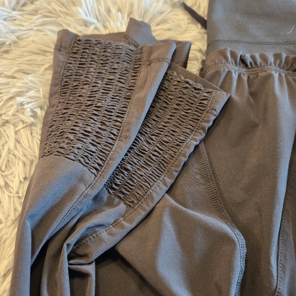 Athleta Pants Size Med - Picture 16 of 16